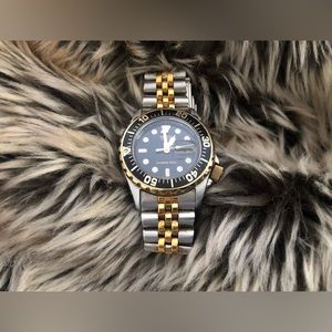Seiko classic diver’s watch in excellent condition!